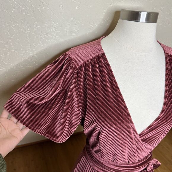 Baltic Born Maxi Dress Large Andi Ribbed Velvet Wrap Short Sleeve Dark Rose - Picture 6 of 11